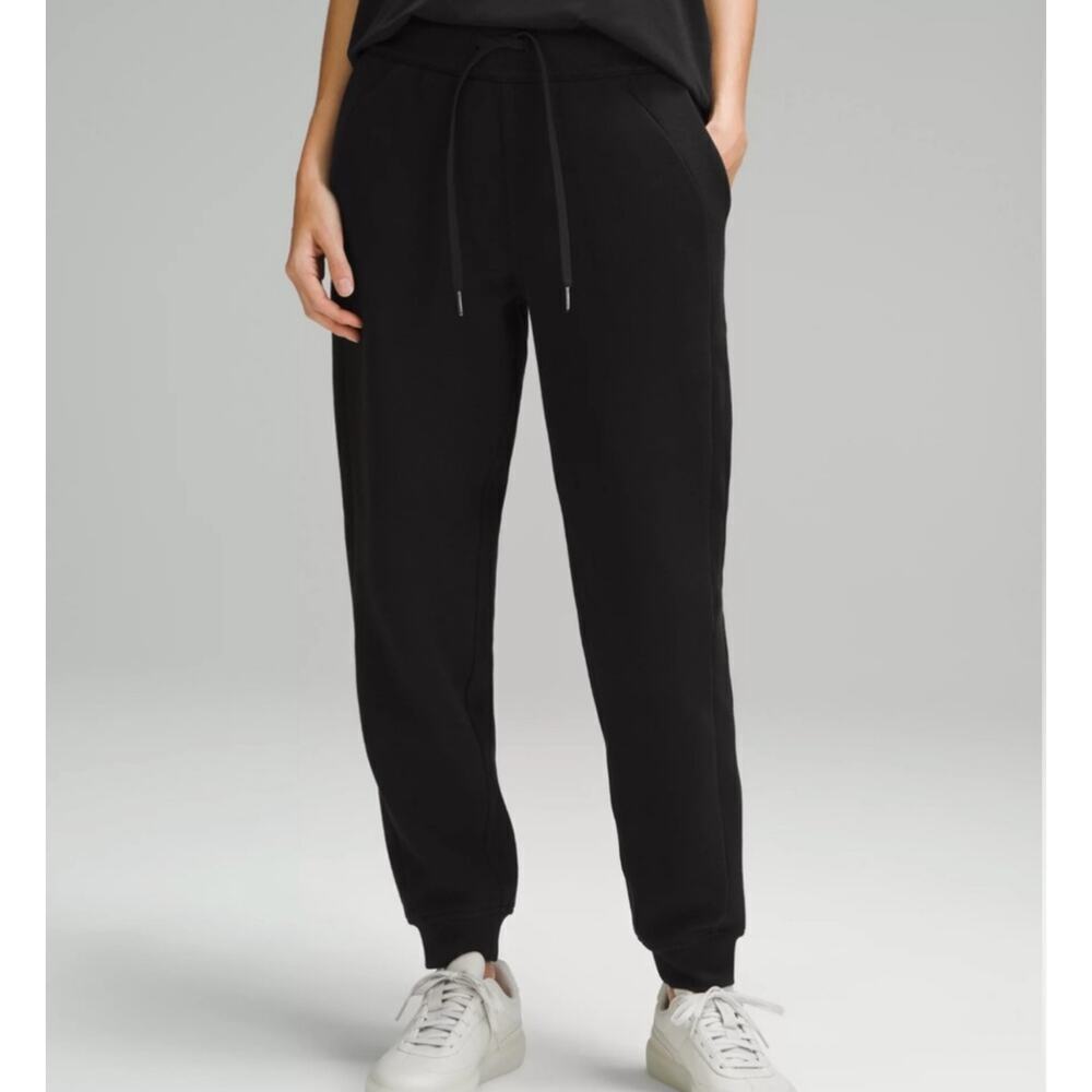 Lululemon Women’s High Rise Scuba Jogger Black Activewear Pants Size 8 W5CVAS